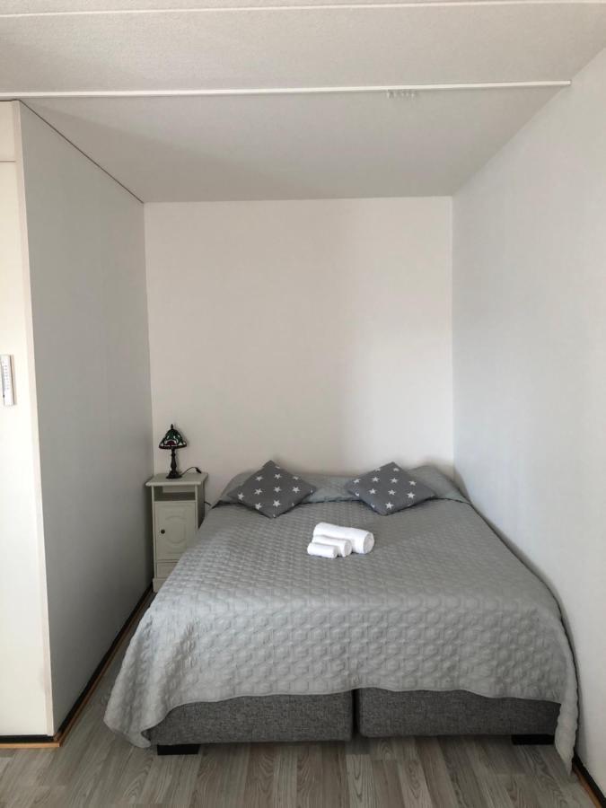 Lovely Apartment Within Walking Distance -Centre Pori Kültér fotó